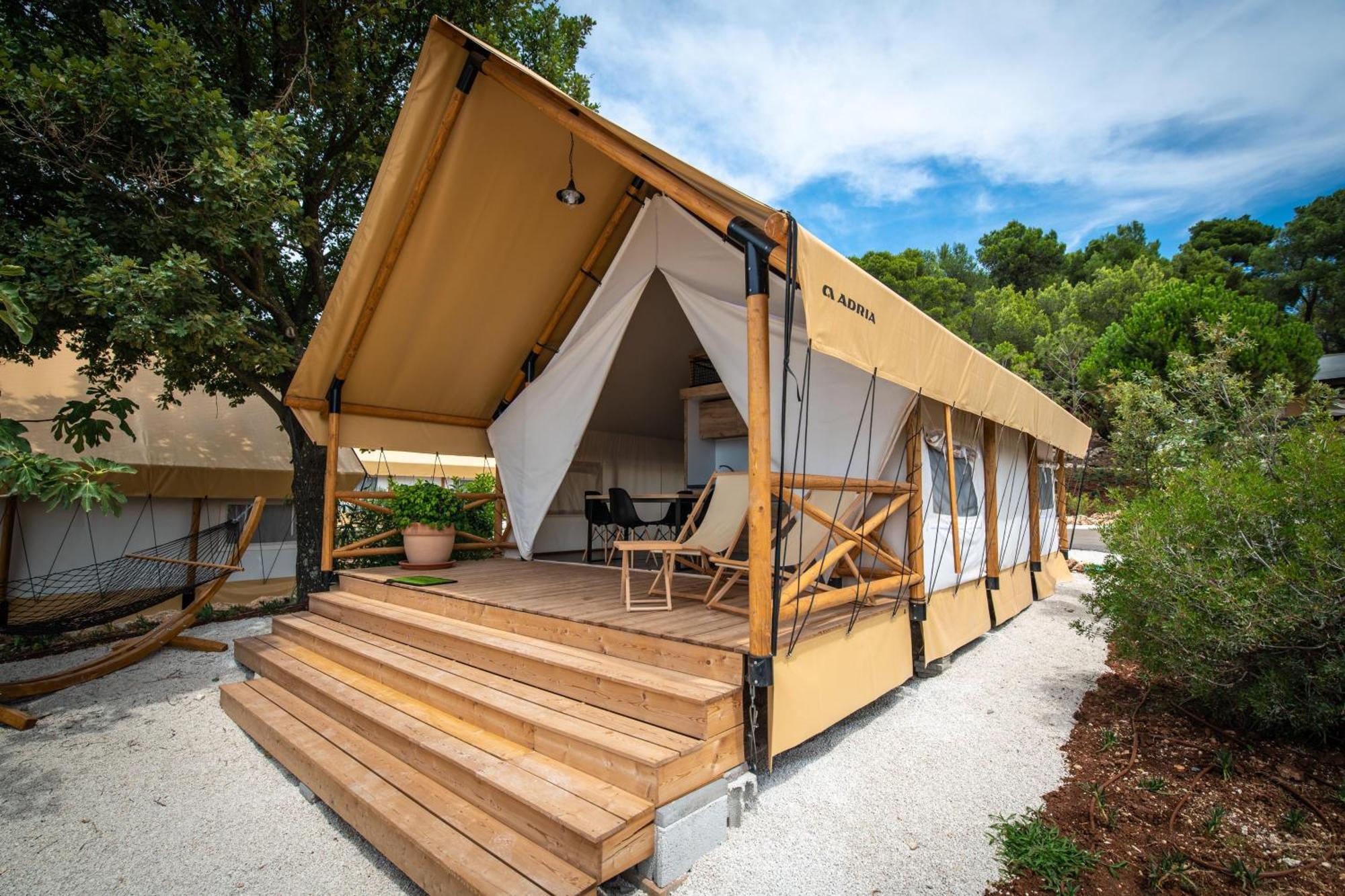 Superior Three-Bedroom Safari Tent,1569171764:JPEG